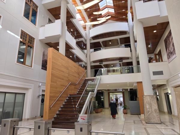 760 m² Commercial space