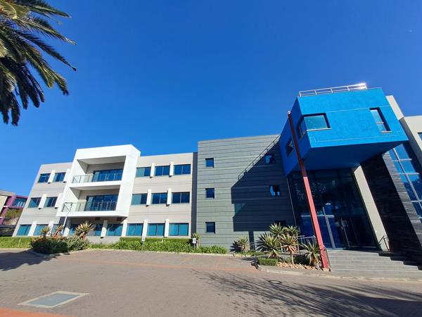 3 438 m² Commercial space