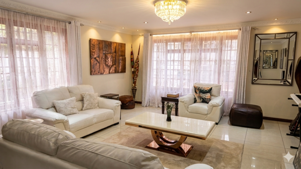 8 Bedroom House
