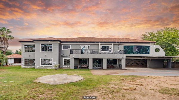 6 Bedroom House