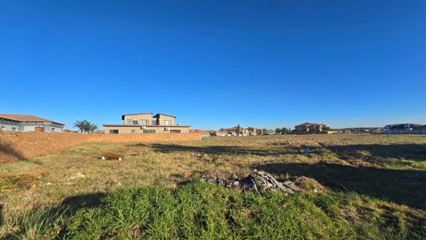 666 m² Land