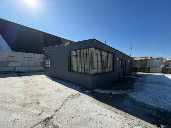 1 933 m² Industrial space