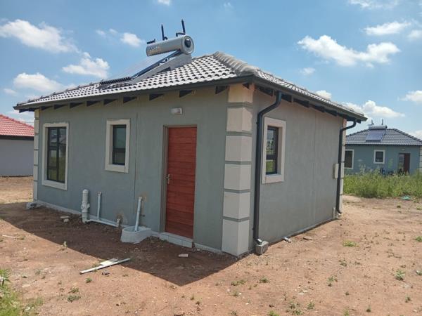 2 Bedroom House