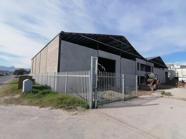 794 m² Industrial space