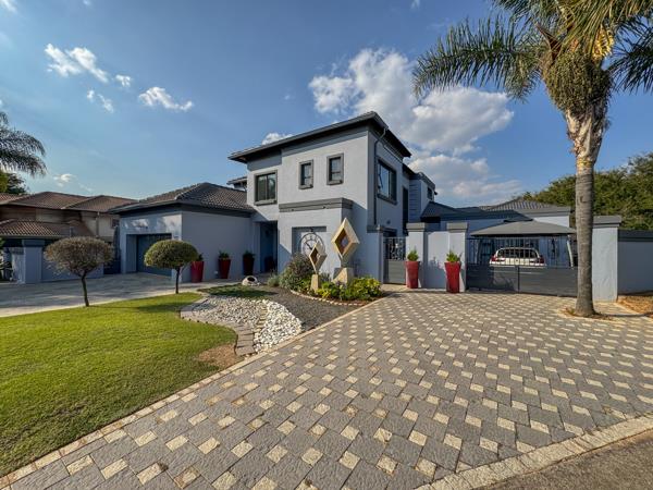 5 Bedroom House