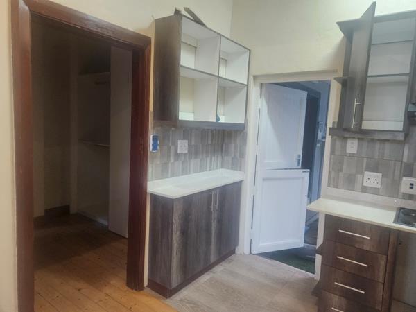 1 Bedroom House