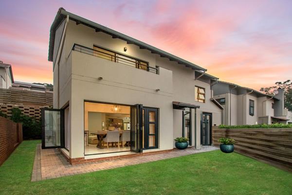 5 Bedroom Townhouse