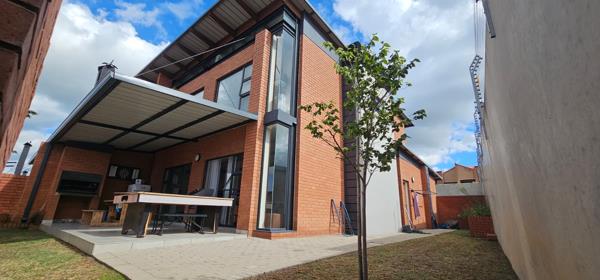 3 Bedroom Duplex