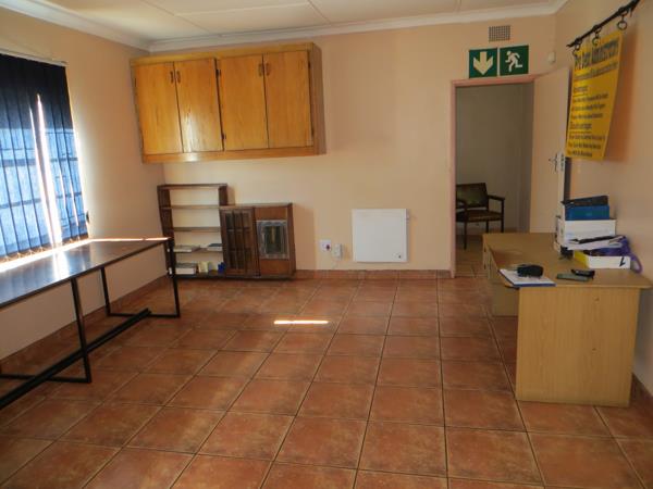 150 m² Commercial space