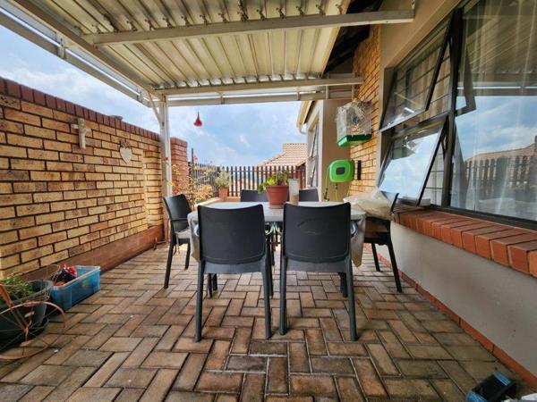 2 Bedroom Simplex