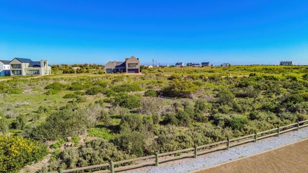 400 m² Land