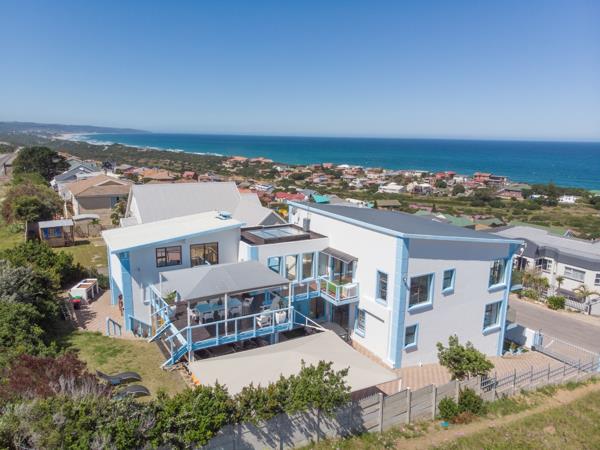 554 m² Commercial space