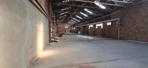 1 700 m² Industrial space