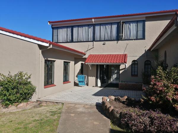 8 Bedroom House