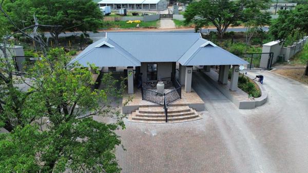 1 057 m² Land