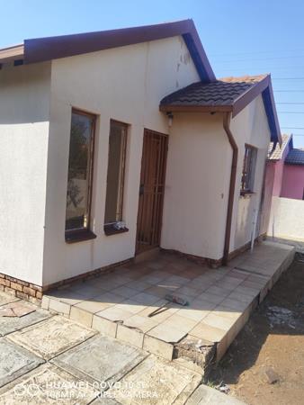 2 Bedroom House