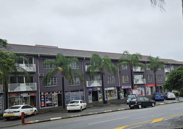 101 m² Retail Space