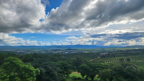 1 229 m² Land