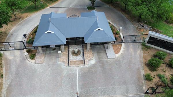 801 m² Land