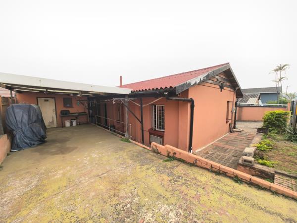 2 Bedroom House