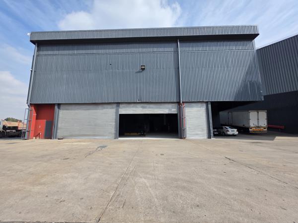 1 200 m² Industrial space