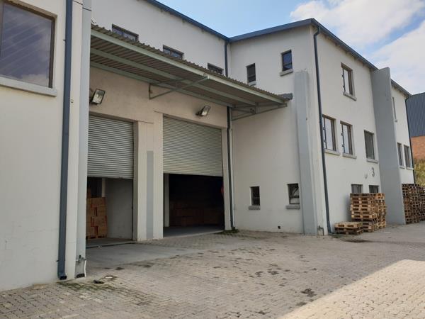 584 m² Industrial space