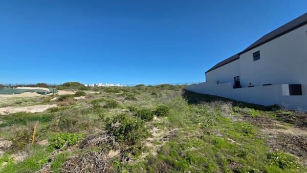 430 m² Land