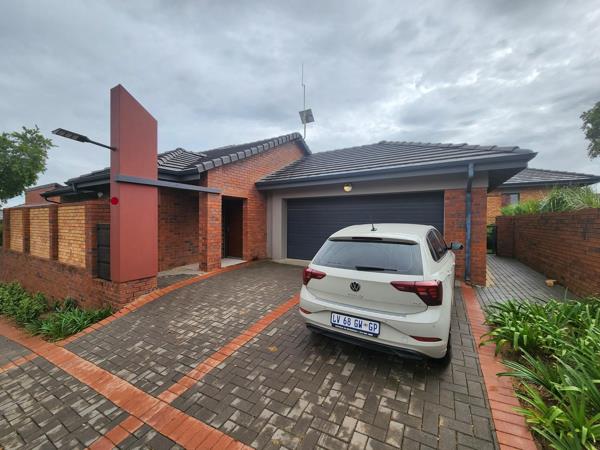 2 Bedroom Simplex