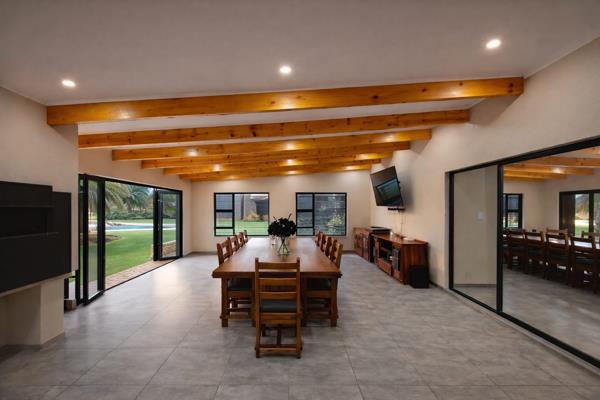 6 Bedroom House