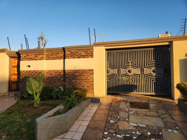 3 Bedroom House