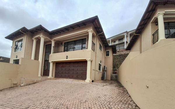 4 Bedroom Townhouse
