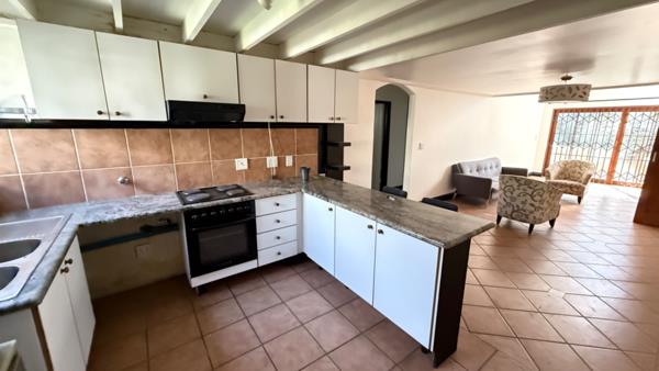 2 Bedroom Apartment in Saxonwold