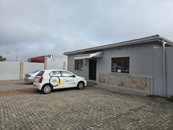 122 m² Commercial space