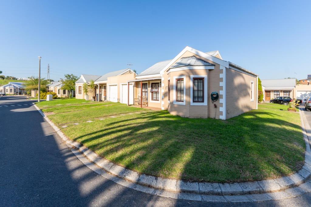 2 Bedroom Townhouse