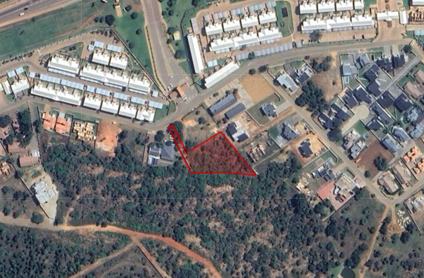 2 419 m² Land
