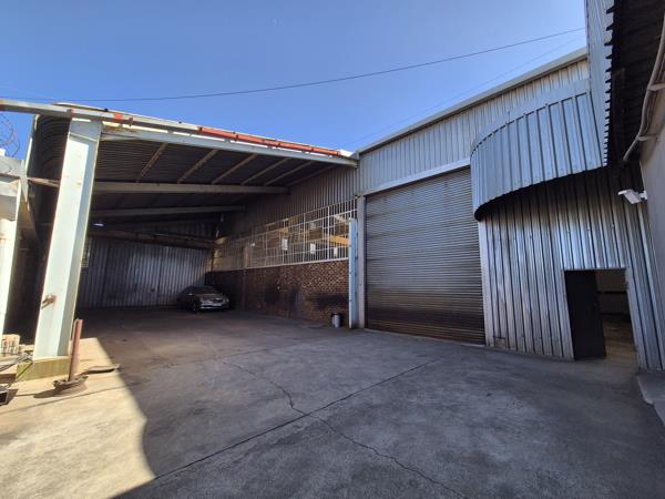 913 m² Industrial space