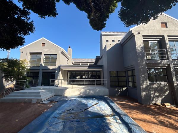 5 Bedroom House