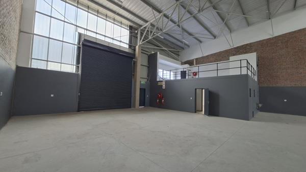 558 m² Industrial space