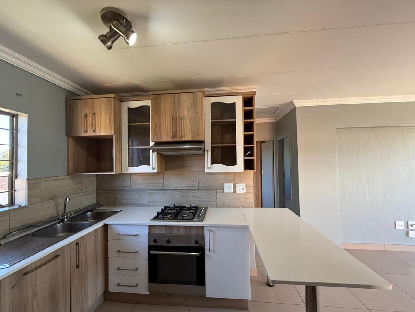 2 Bedroom Townhouse in Pretoria West