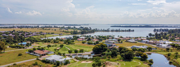 1 120 m² Land