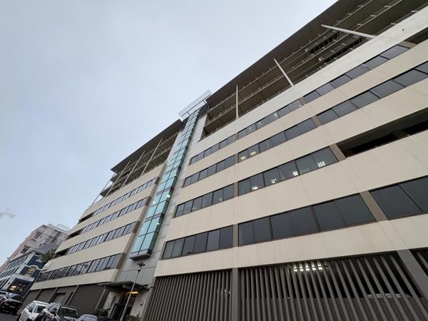 124 m² Commercial space