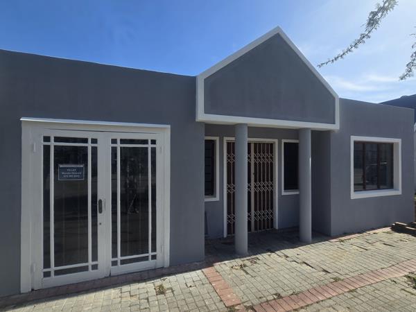 91.5 m² Commercial space