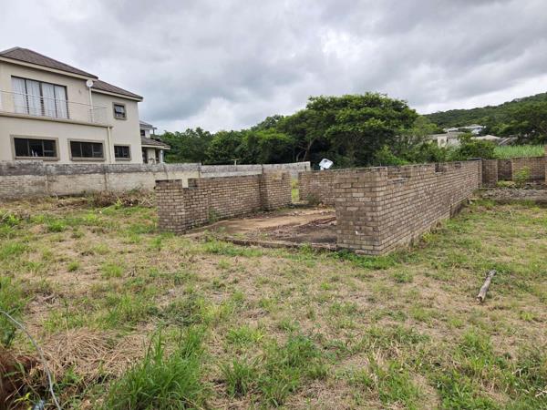 813 m² Land