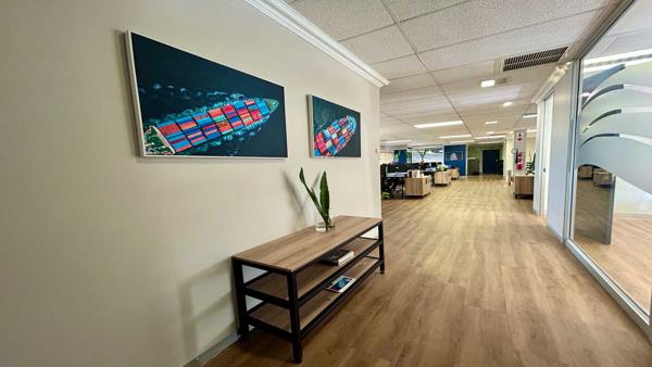 369 m² Office Space