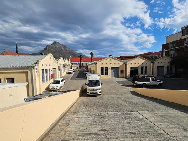 945 m² Industrial space