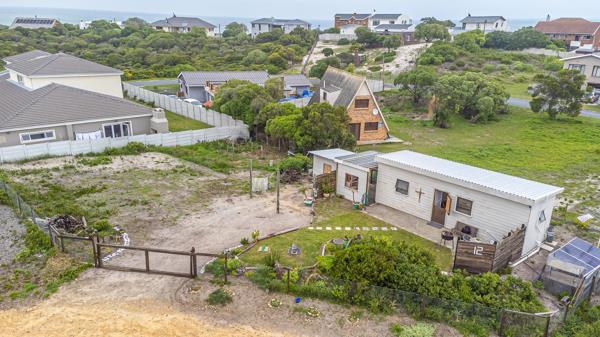 707 m² Land