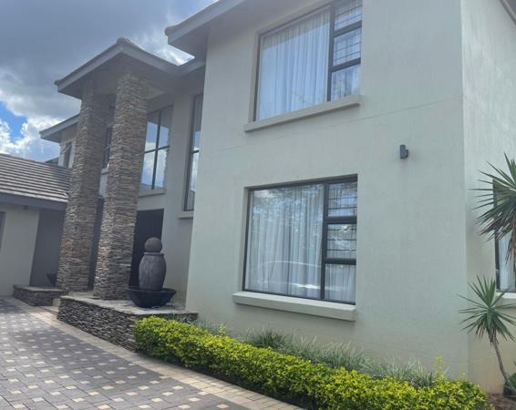 5 Bedroom House