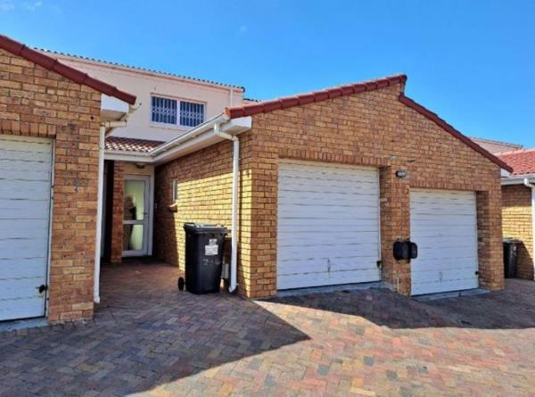 2 Bedroom Townhouse