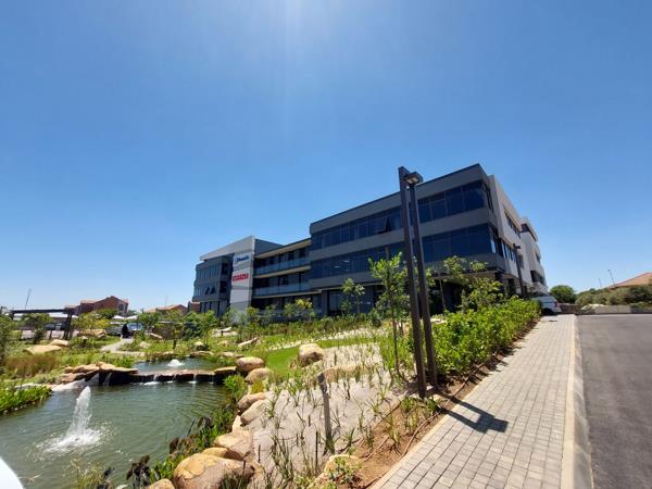 1 332 m² Commercial space