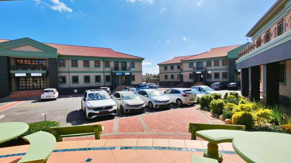 267 m² Office Space